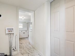 242 Shadeland Avenue, Drexel Hill PA 19026