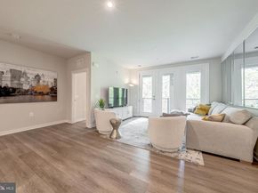 1669 Bandit Loop 406A, Reston VA 20190