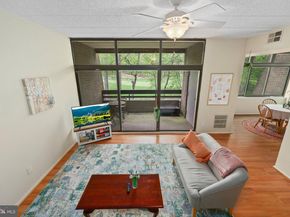2116 Green Watch Way 10/201D, Reston VA 20191