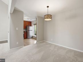 6603 Jupiter Hills Circle J, Alexandria VA 22312