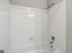 6603 Jupiter Hills Circle J, Alexandria VA 22312