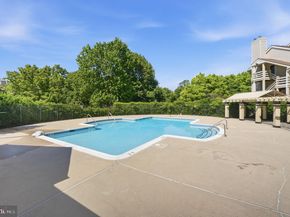 6603 Jupiter Hills Circle J, Alexandria VA 22312