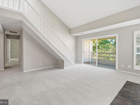 6603 Jupiter Hills Circle J, Alexandria VA 22312
