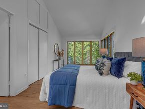 422 N Edgewood Street, Arlington VA 22201