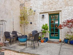 752 S 15TH Street, Philadelphia PA 19146