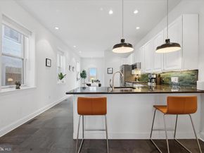 752 S 15TH Street, Philadelphia PA 19146