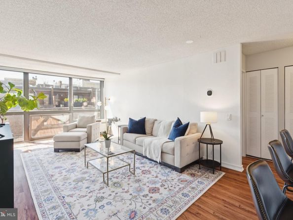 241 S 6TH Street 311A, Philadelphia PA 19106