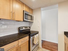 241 S 6TH Street 311A, Philadelphia PA 19106