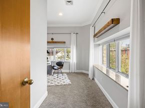 415 S 19TH Street 3A, Philadelphia PA 19146