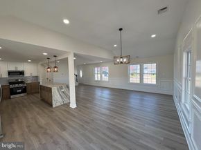 50 Micahill Road, Levittown PA 19056