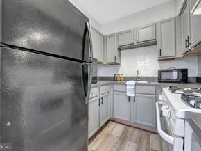 1436 W NW 405, Washington DC 20009