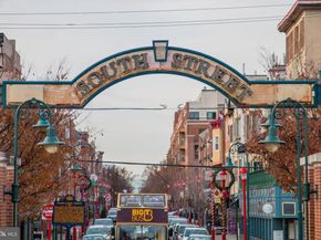 300 N 3rd Street 102, Philadelphia PA 19106