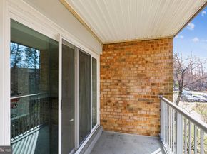 8000 Le Havre Place 13, Falls Church VA 22042