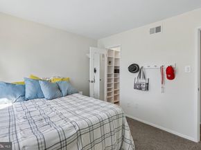 8000 Le Havre Place 13, Falls Church VA 22042