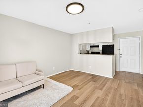 3313 Wyndham Circle 3210, Alexandria VA 22302