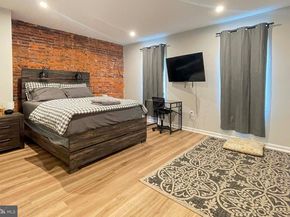 876 N 19TH Street, Philadelphia PA 19130