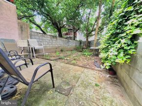 876 N 19TH Street, Philadelphia PA 19130