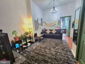 876 N 19TH Street, Philadelphia PA 19130