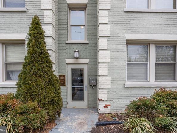 4405 1st Place NE 32, Washington DC 20011