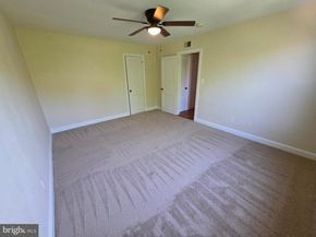 4405 1st Place NE 32, Washington DC 20011