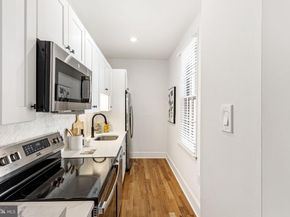 306 S 10TH Street B, Philadelphia PA 19107