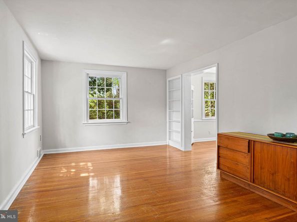 201 Glendalough Road, Glenside PA 19038