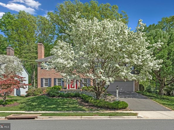 1025 Broad Branch Court, Mclean VA 22101