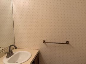 67203 Delaire Landing Road 203, Philadelphia PA 19114