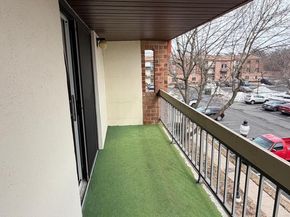 67203 Delaire Landing Road 203, Philadelphia PA 19114