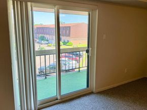 67203 Delaire Landing Road 203, Philadelphia PA 19114