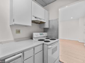 1115 12TH Street NW 104, Washington DC 20005