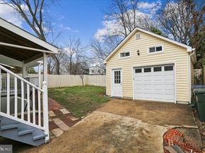 1721 S Monroe Street S, Arlington VA 22204