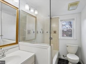 1721 S Monroe Street S, Arlington VA 22204