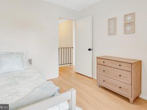 428 Reneau Way, Herndon VA 20170