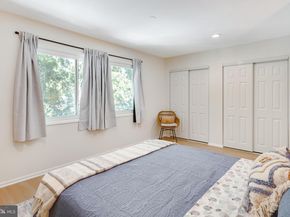 428 Reneau Way, Herndon VA 20170