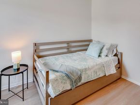 428 Reneau Way, Herndon VA 20170