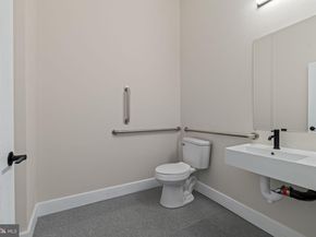 6009 Market Street, Philadelphia PA 19139