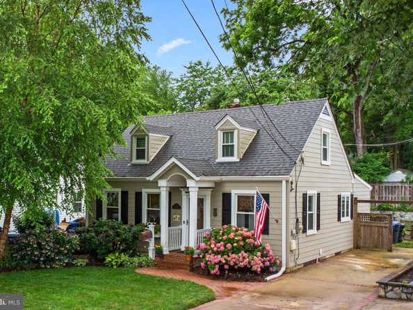 2818 Marshall Street, Falls Church VA 22042