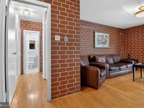 950 25TH Street NW 106N, Washington DC 20037
