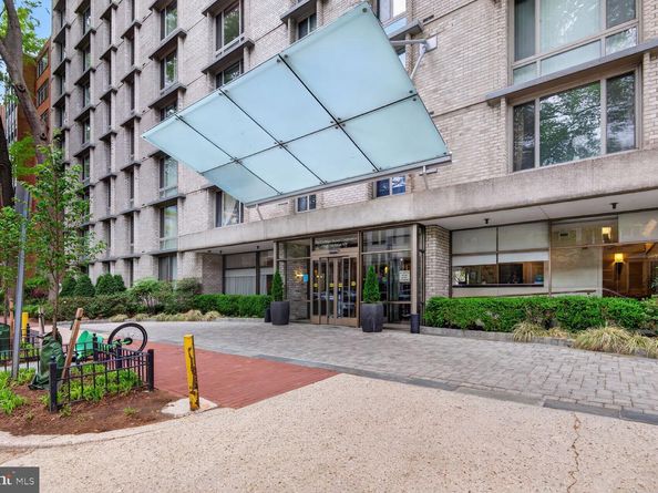 950 25TH Street NW 106N, Washington DC 20037