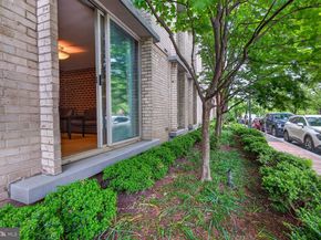 950 25TH Street NW 106N, Washington DC 20037