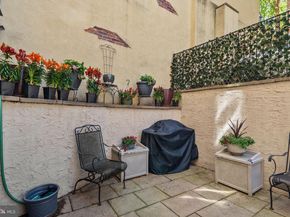 216 Christian Street A, Philadelphia PA 19147
