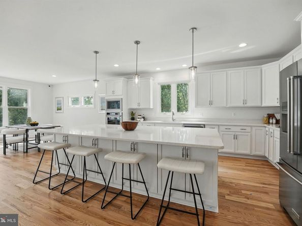 3857 Pinewood Terrace, Falls Church VA 22041