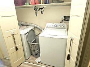 1101 Delaire Landing Road 101, Philadelphia PA 19114