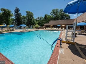 1101 Delaire Landing Road 101, Philadelphia PA 19114