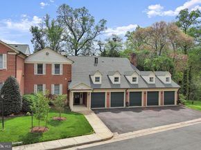 7255 Glen Hollow Court 55/4, Annandale VA 22003