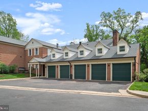 7255 Glen Hollow Court 55/4, Annandale VA 22003
