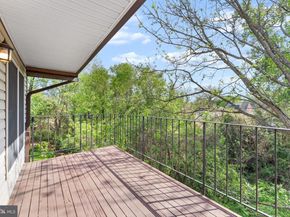 7255 Glen Hollow Court 55/4, Annandale VA 22003