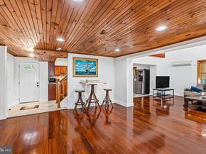 216 Columbia Avenue, Horsham PA 19044