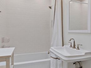 2916 18TH Street NW, Washington DC 20009